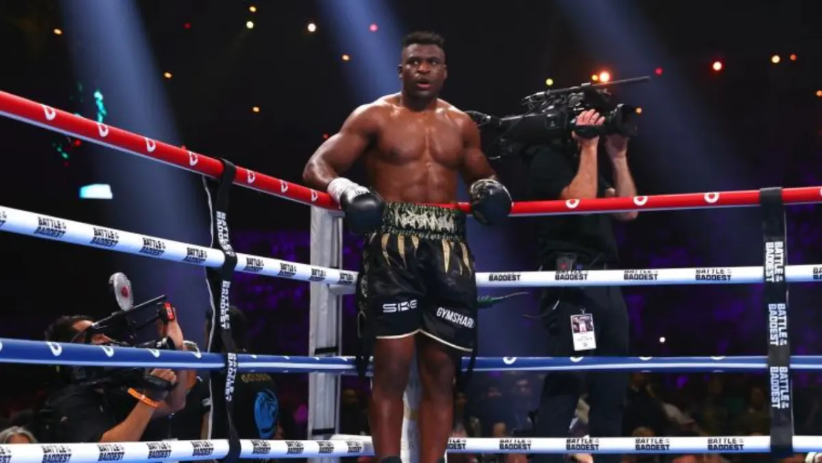 SKE logo on the shorts of professional boxer Ngannou